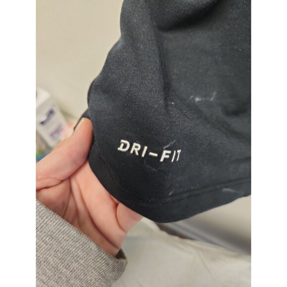 Nike  Dri Fit T Shirt Mens Size XL Black Crewneck Short Sleeve - Picture 3 of 4